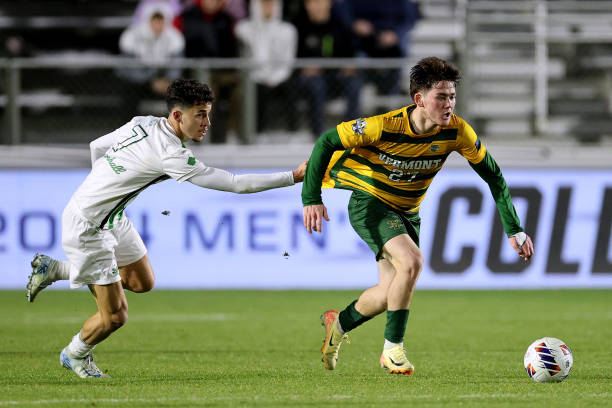 面对如此严 面对如此严