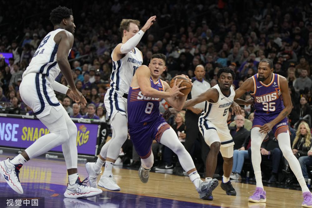 破巴萨防线 破巴萨防线